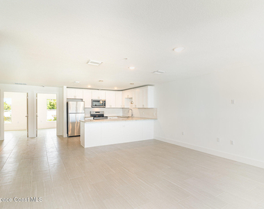 1625 Par Street Ne - Photo Thumbnail 5