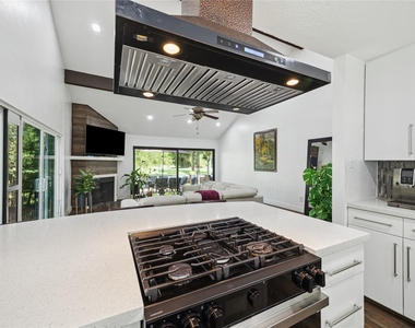 64 N Timber Top Drive - Photo Thumbnail 12
