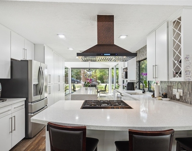 64 N Timber Top Drive - Photo Thumbnail 14