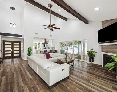 64 N Timber Top Drive - Photo Thumbnail 15