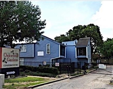 5625 Antoine Drive - Photo Thumbnail 8