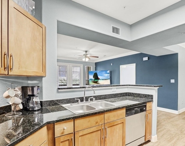 2299 Lone Star Drive - Photo Thumbnail 8