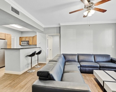 2299 Lone Star Drive - Photo Thumbnail 4