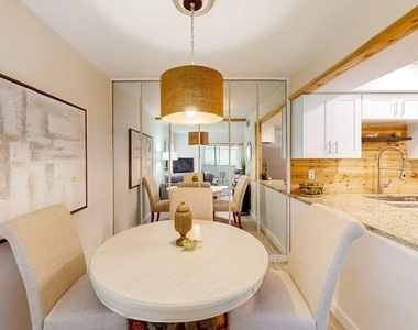 2900 Lichen Lane - Photo Thumbnail 10