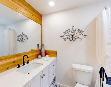 2900 Lichen Lane - Photo Thumbnail 14