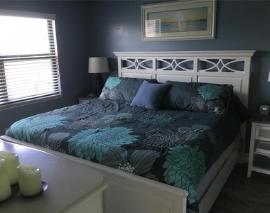 1571 S Atlantic Avenue - Photo Thumbnail 6