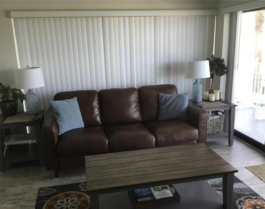 1571 S Atlantic Avenue - Photo Thumbnail 1