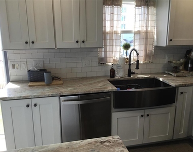 1571 S Atlantic Avenue - Photo Thumbnail 6