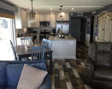 1571 S Atlantic Avenue - Photo Thumbnail 8