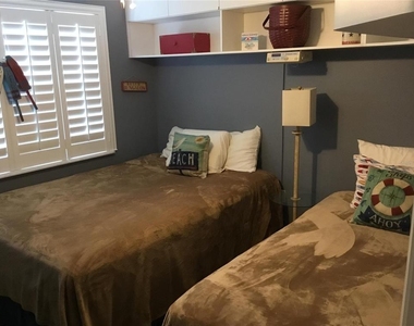 1571 S Atlantic Avenue - Photo Thumbnail 16