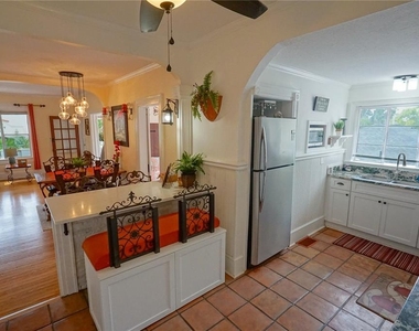 229 E 6th Avenue - Photo Thumbnail 15