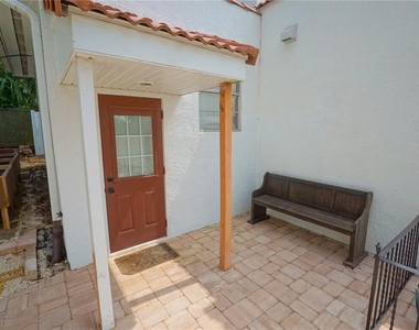 229 E 6th Avenue - Photo Thumbnail 31