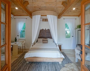 229 E 6th Avenue - Photo Thumbnail 50