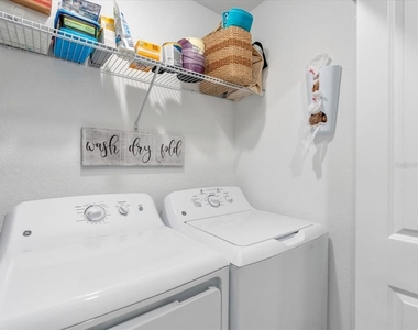 14214 Heritage Landing Boulevard - Photo Thumbnail 35
