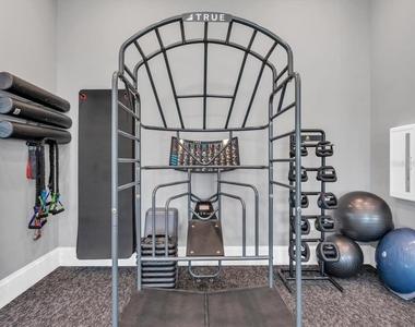 14214 Heritage Landing Boulevard - Photo Thumbnail 59