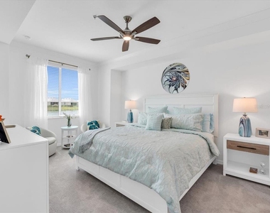 14214 Heritage Landing Boulevard - Photo Thumbnail 24