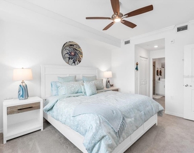 14214 Heritage Landing Boulevard - Photo Thumbnail 26