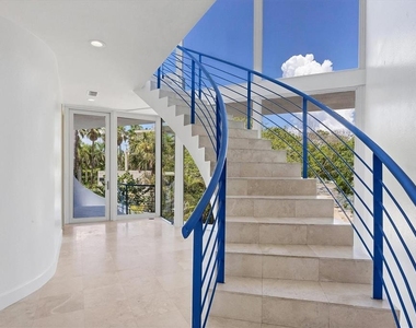 5801 Gulf Of Mexico Drive - Photo Thumbnail 1