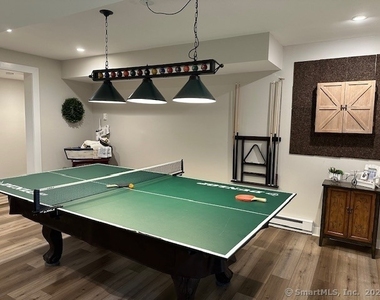 880 Wakefield Boulevard - Photo Thumbnail 20