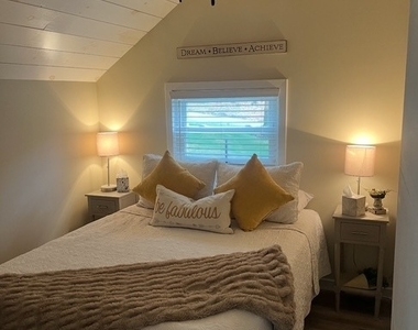 880 Wakefield Boulevard - Photo Thumbnail 27