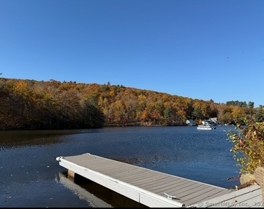 880 Wakefield Boulevard - Photo Thumbnail 32