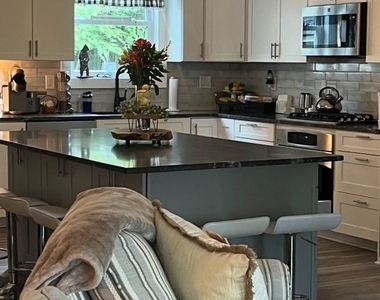 880 Wakefield Boulevard - Photo Thumbnail 25