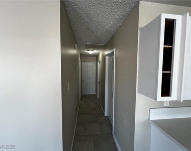 6941 Appleton Drive - Photo Thumbnail 10