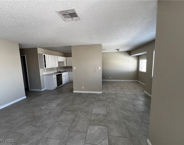 6941 Appleton Drive - Photo Thumbnail 4
