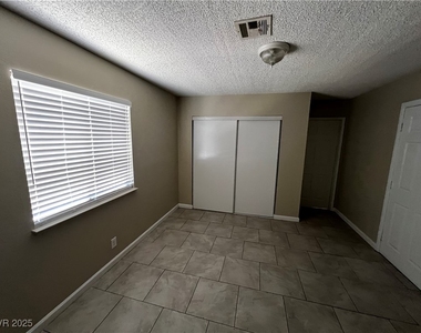 6941 Appleton Drive - Photo Thumbnail 20