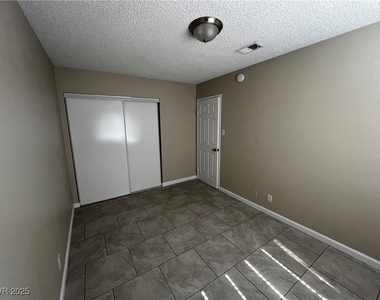 6941 Appleton Drive - Photo Thumbnail 18