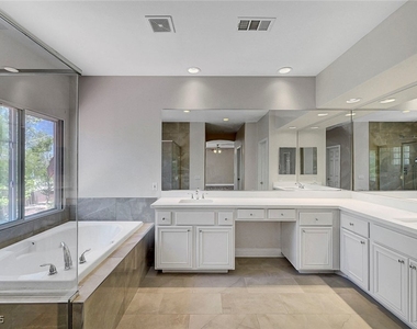 229 N Buteo Woods Lane - Photo Thumbnail 54