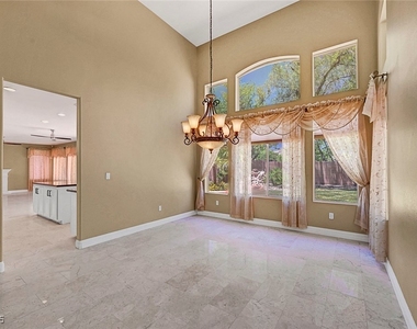 229 N Buteo Woods Lane - Photo Thumbnail 17
