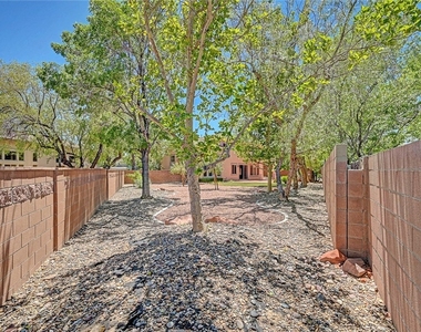 229 N Buteo Woods Lane - Photo Thumbnail 84