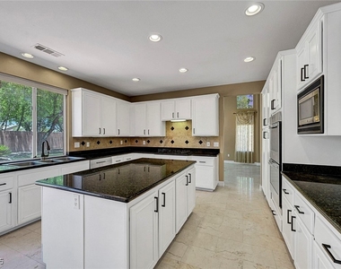 229 N Buteo Woods Lane - Photo Thumbnail 32