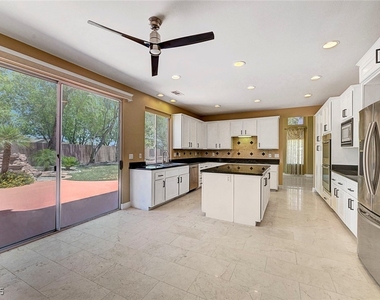 229 N Buteo Woods Lane - Photo Thumbnail 27