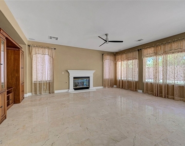 229 N Buteo Woods Lane - Photo Thumbnail 22