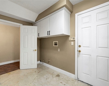 229 N Buteo Woods Lane - Photo Thumbnail 40