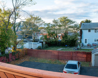 73 Maple Avenue - Photo Thumbnail 32
