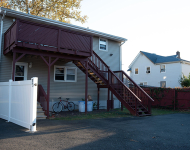 73 Maple Avenue - Photo Thumbnail 5