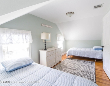 413 Main Avenue - Photo Thumbnail 9