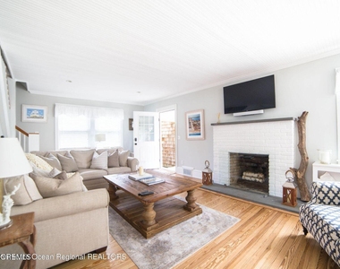 413 Main Avenue - Photo Thumbnail 3