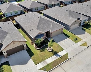 1120 Gillespie Drive - Photo Thumbnail 25