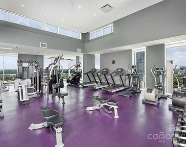 225 S Poplar Street - Photo Thumbnail 12