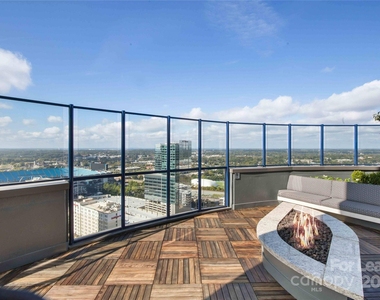 225 S Poplar Street - Photo Thumbnail 15