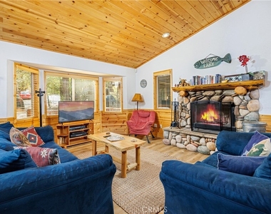 517 Sugarloaf - Photo Thumbnail 1
