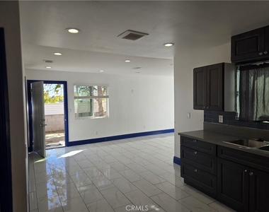 16684 Forrest Ave #2 - Photo Thumbnail 3