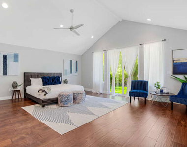 5907 Jumilla Avenue - Photo Thumbnail 3