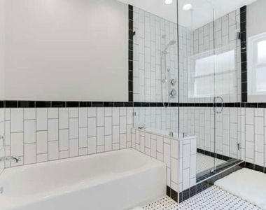 5907 Jumilla Avenue - Photo Thumbnail 26
