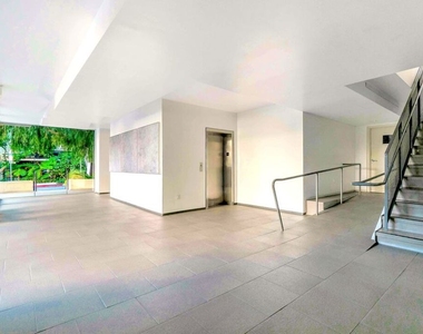 9005 Cynthia Street - Photo Thumbnail 2