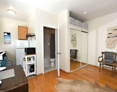 26 Breeze Avenue - Photo Thumbnail 7